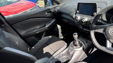 Nissan Juke 1.0 DiG-T 114 N-Connecta 5dr Petrol Hatchback